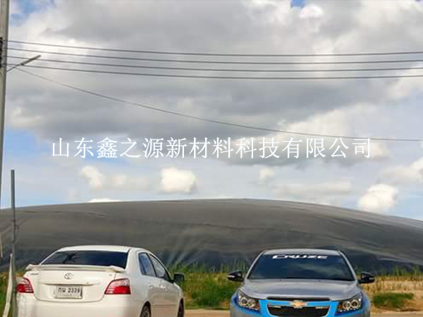 沼氣池黑膜需要進(jìn)行怎樣的養(yǎng)護工作？