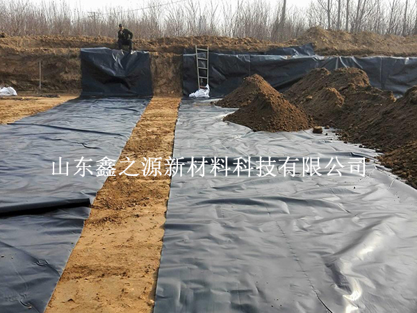 不同氣候下該如何鋪設(shè)魚蝦養(yǎng)殖防滲膜？